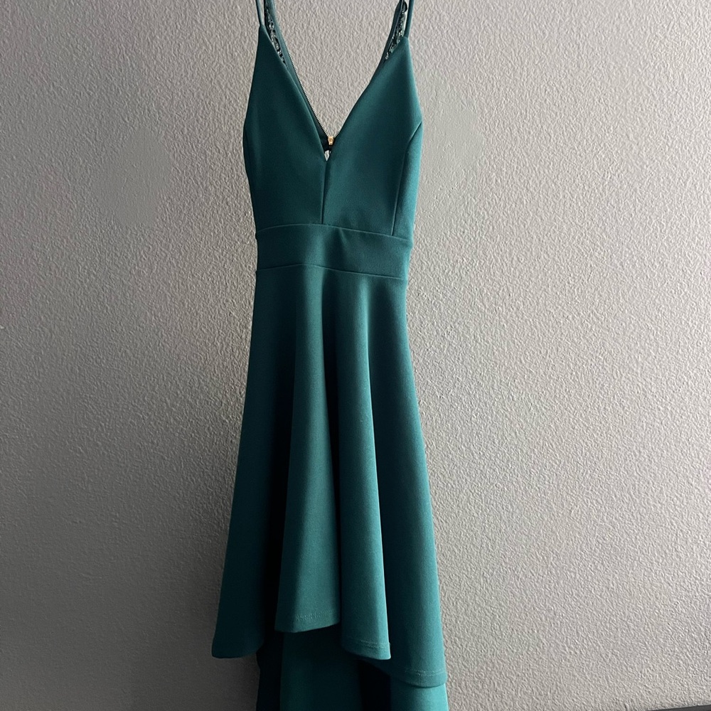 Elegant Teal Sleeveless Dress